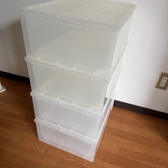 東京都東久留米市発！プラスティック収納ケース4段1つずつ別れますの画像