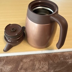 サーモス保温ポットの画像