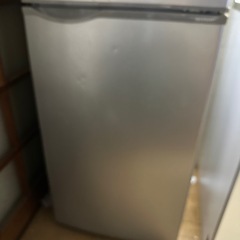 冷蔵庫,電子レンジの画像