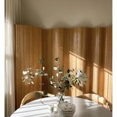 ウッドカーブパーテーションの画像