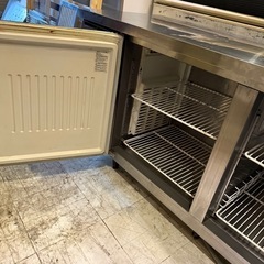 ホシザキ 業務用冷蔵庫 YRC-151PM2の画像