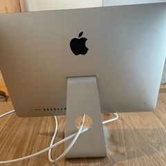 Apple　iMac   21.5インチの画像