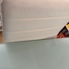 4人用ダイニングテーブルセットの画像