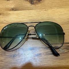 レイバンサングラスの画像