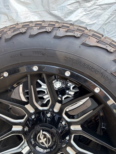 XF OFFROAD XF222  139.7 20インチ
