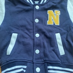 ベビーアウター80サイズの画像