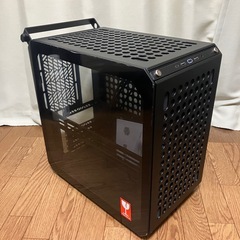 PCケース　Qube 500 Flatpackの画像