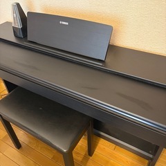 ヤマハ ARIUS アリウス 電子ピアノ YDP-143  デジタルピアノ 椅子付の画像