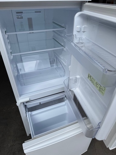 シャープ　ノンフロン　137L 冷凍冷蔵庫 2019年製　美品