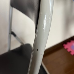 パイプ椅子の画像