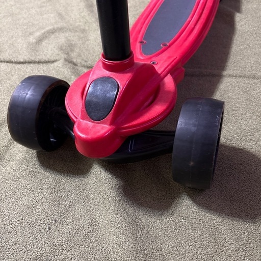 スケボーとキックボード