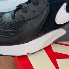 ほぼ新品 NIKE  AIR MAXの画像
