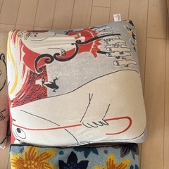 ムーミン　クッションの画像