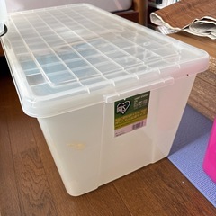 収納ケース３個の画像