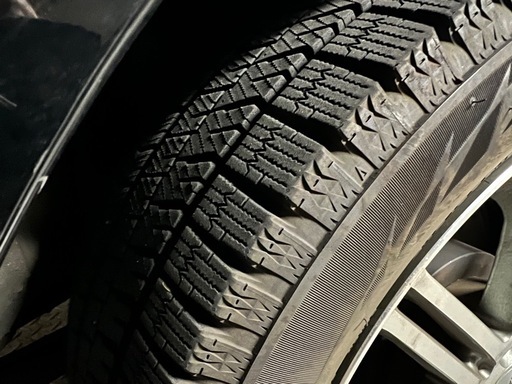 スタッドレスタイヤ 215/55R17 アルミホイール付き 4本セット「3/30までに処分予定」