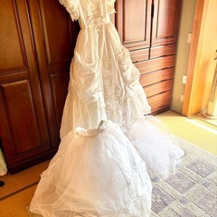 ウエディングドレスの画像