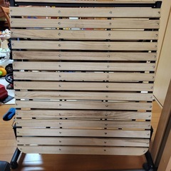 木製　　シングルベッド　折りたたみ　新生活準備の画像