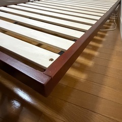 【〜3/29 無料】ベッドフレーム(マットレス譲渡可)の画像