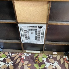 テーブル２台の画像