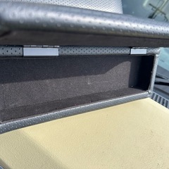 200系ハイエース　アームレストの画像