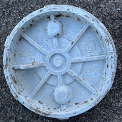 汚水管蓋の画像