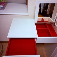 BRIMNES ブリムネス ドレッサーの画像