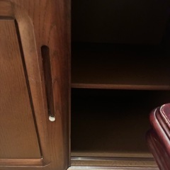 【昭和レトロ】木製食器棚（上下分割可）★直接引き取りに来られる方限定★の画像