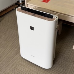 【超美品‼️】シャープ 18畳用 加湿空気清浄機 プラズマクラスター 花粉モード搭載 2018年製 ホワイト♪の画像