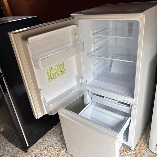 シャープ　冷蔵庫