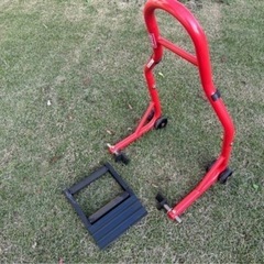 【おまけつき】バイク用のメンテナンススタンドの画像