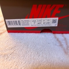 Travis Scott × Nike Air Jordan 1 Low OG SP-T  "Black/Dark Mocha" の画像