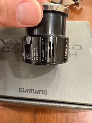 24ヴァンフォードC3000Mハンドルなし、スプール2つ