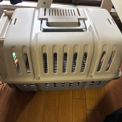 【無料】ペットキャリー（小型犬用）の画像