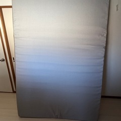 ✴︎無料✴︎IKEAダブルベッドマットレスMORGEDALの画像