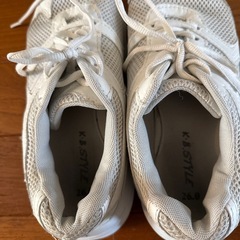 白　スニーカー　26.0の画像