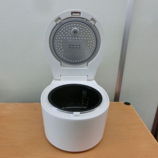 IH炊飯器 3合炊き アイリスオーヤマ 2023年製 RC-ISA30 3合 ホワイト 白 シンプル IH 炊飯器 札幌市 西野店