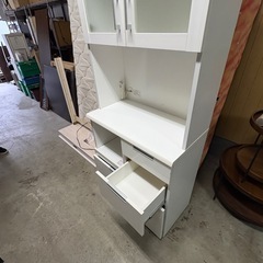 食器棚　棚の画像