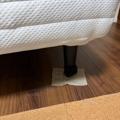 ニトリの足つきポケットコイルマットレスの画像