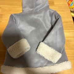 新品未使用　cottli ボアコート　90センチ　アウター　ジャケット　コートの画像