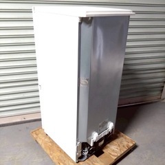 Panasonic パナソニック　ノンフロン冷凍冷蔵庫　NR-B14CW-W形　138L  2019年製　動作品
の画像