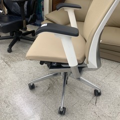 【軽トラック無料貸出！ITOKI ワークチェア】の画像