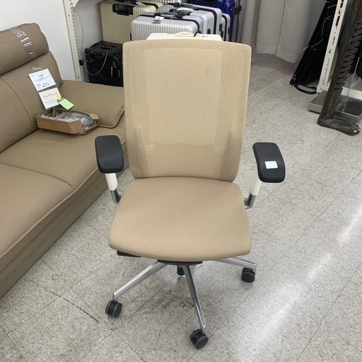 【軽トラック無料貸出！ITOKI ワークチェア】