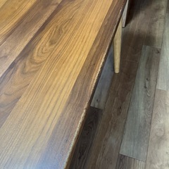ダイニングテーブル　天然木の画像