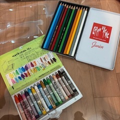 クレヨン16色　色鉛筆12色セット
の画像