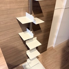 【ブックタワー（本棚）アイボリー 8段】の画像