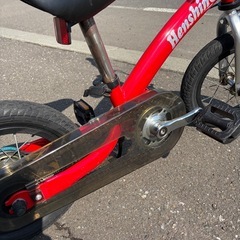 自転車　幼児用　へんしんバイク　　キックバイク　12インチ　赤の画像