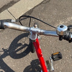 自転車　幼児用　へんしんバイク　　キックバイク　12インチ　赤の画像