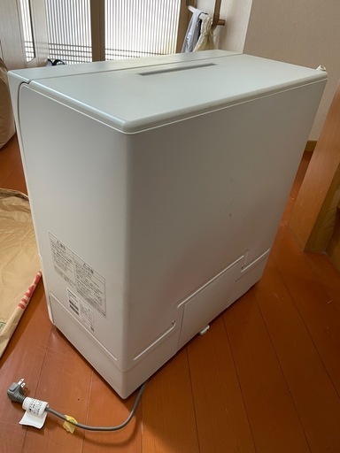 値下げ　パナソニック　食器洗い乾燥機　NP-TSP1