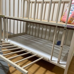 ベビー ベッド
の画像