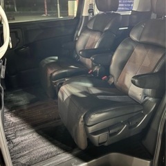 H25 エルグランド E52 ハイウェイスターアーバンクロム 2.5L 2WD 黒 後席モニター ヒッチメンバーの画像